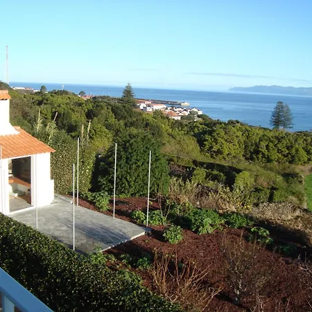 Casa Do Canto # Pico São Roque do Pico