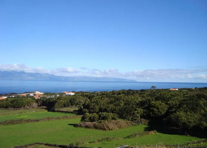 Casa Do Canto # Pico Apartment *